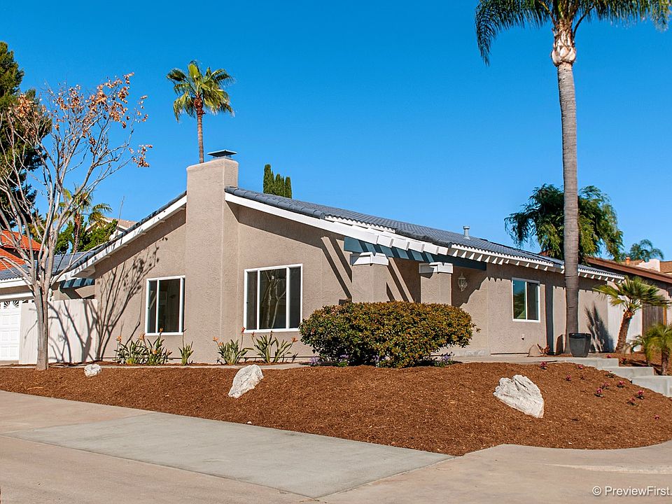 1st image of 10472 El Comal Dr