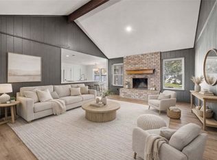 4105 Hemlock St, Fort Worth, TX 76137