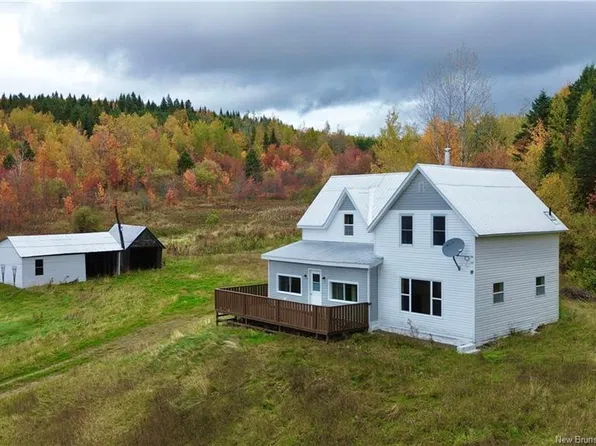 389 E Knowlesville Rd, Aberdeen, NB E7L 1N6