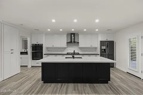 8550 E Orange Blossom Ln — Photo 8