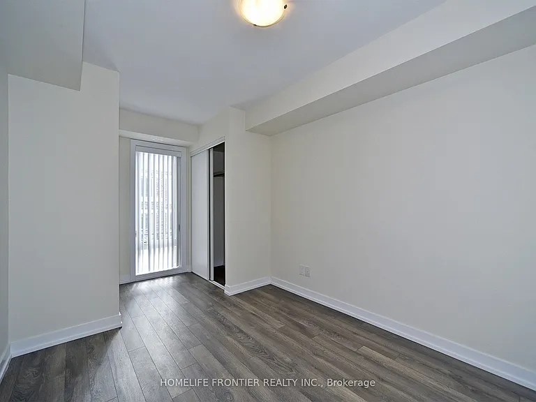 30 Dunsheath Way #506 — Photo 17
