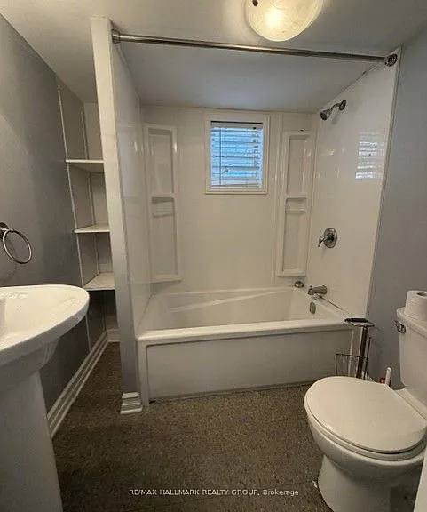 98 Donald St #2 — Photo 17