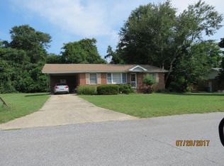5405 Meadow Dr, Sumter, SC 29154