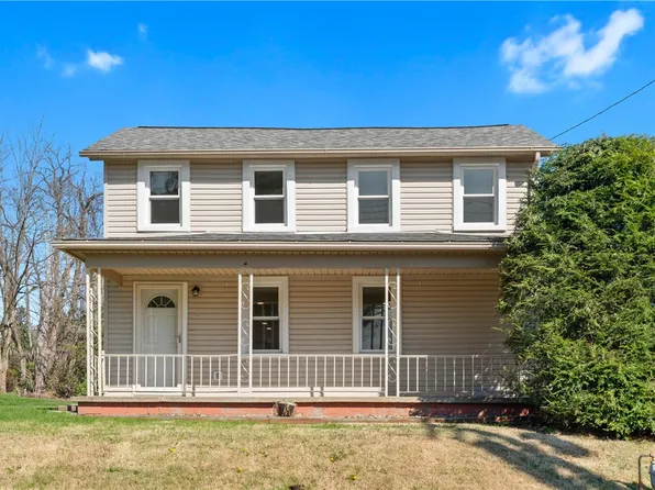 5154 N Pioneer Rd, Gibsonia, PA 15044