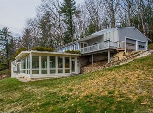 141 W Simsbury Rd, Canton, CT 06019