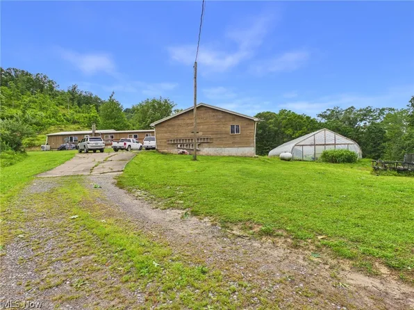 (undisclosed Address), Ivydale, WV 25113