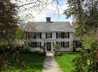 4 High St, Farmington, CT 06032