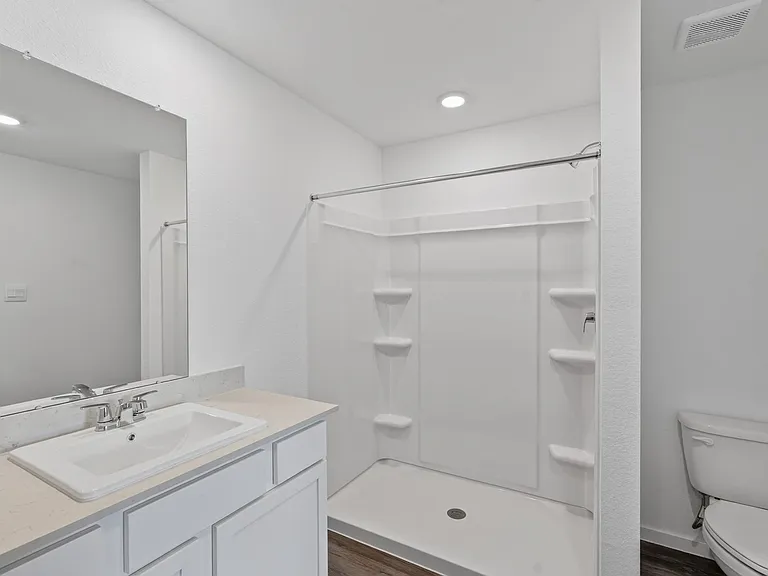 40818 Hawthorne Glades St — Photo 23