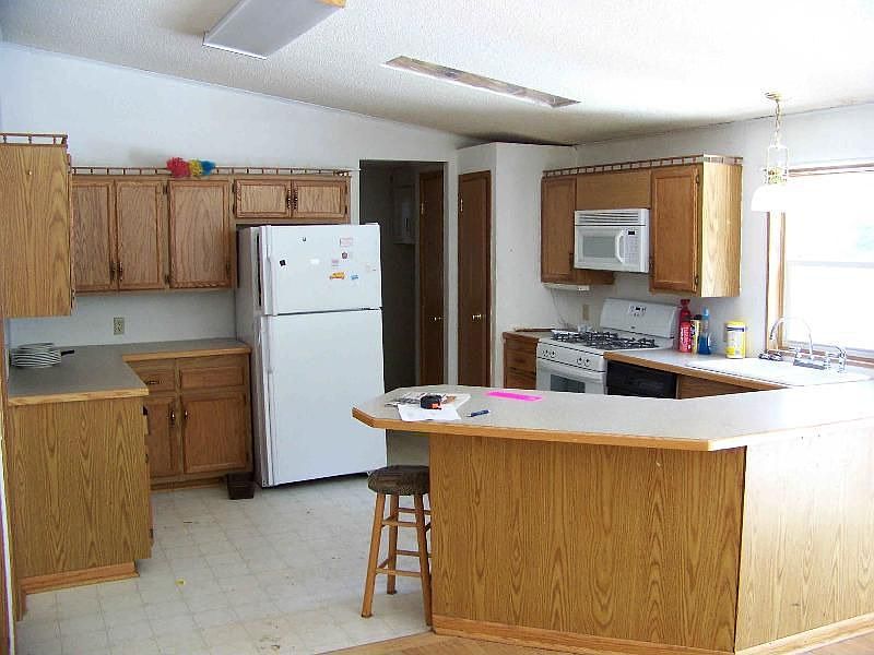 2nd image of 16141 Chokecherry Dr
