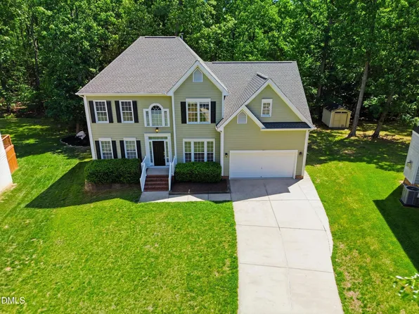 1618 Crystal Creek Dr, Durham, NC 27712