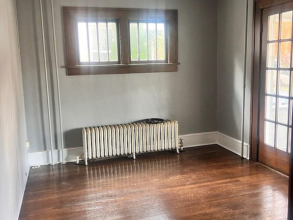 3rd image of 2106 Westover Ave SW