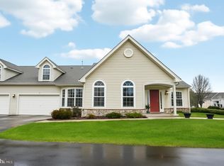 264 Shady Brook Dr, Langhorne, PA 19047