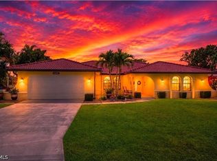 3718 SE 8th Ave, Cape Coral, FL 33904