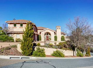 202 Stein Way, Orinda, CA 94563