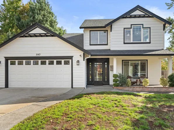 543 Hoover Park Dr, Medford, OR 97504
