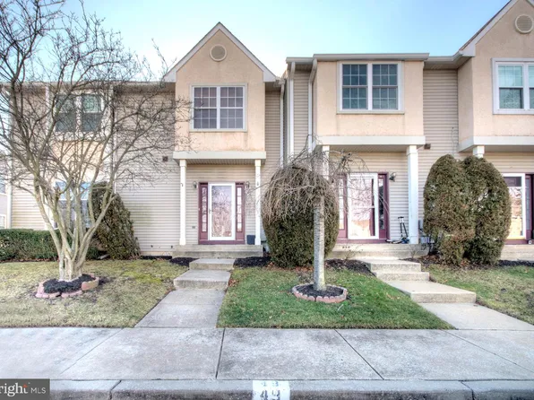 49 Winterberry Ct, Glassboro, NJ 08028
