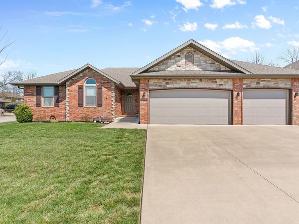 955 E Lakota Street, Nixa, MO 65714