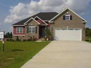 201 Sweetbwater Dr, Thomasville, GA 31757