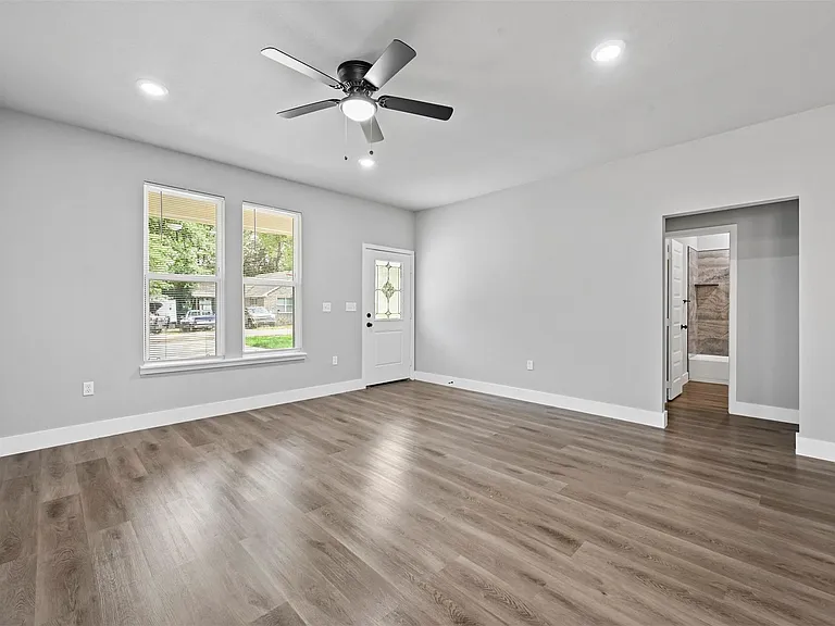 6147 Shawnee Dr — Photo 9