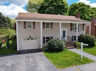 39 Riverside Dr, Reading, MA 01867