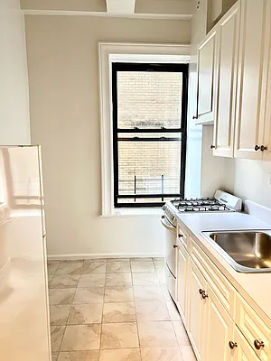 Rented by Brown Harris Stevens | media 17