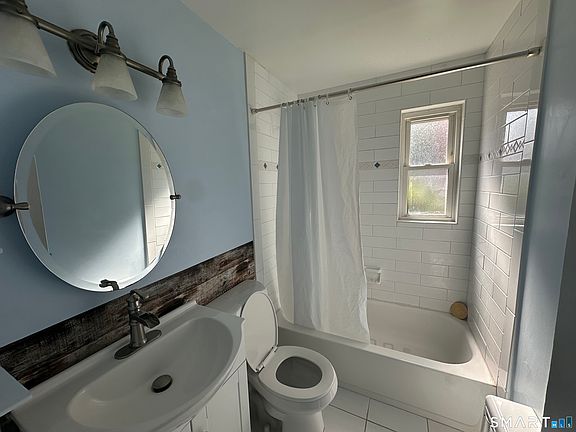 4th image of 241 Seaton Road #2