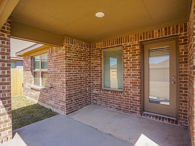 3318 Parker Trace Dr — Photo 30