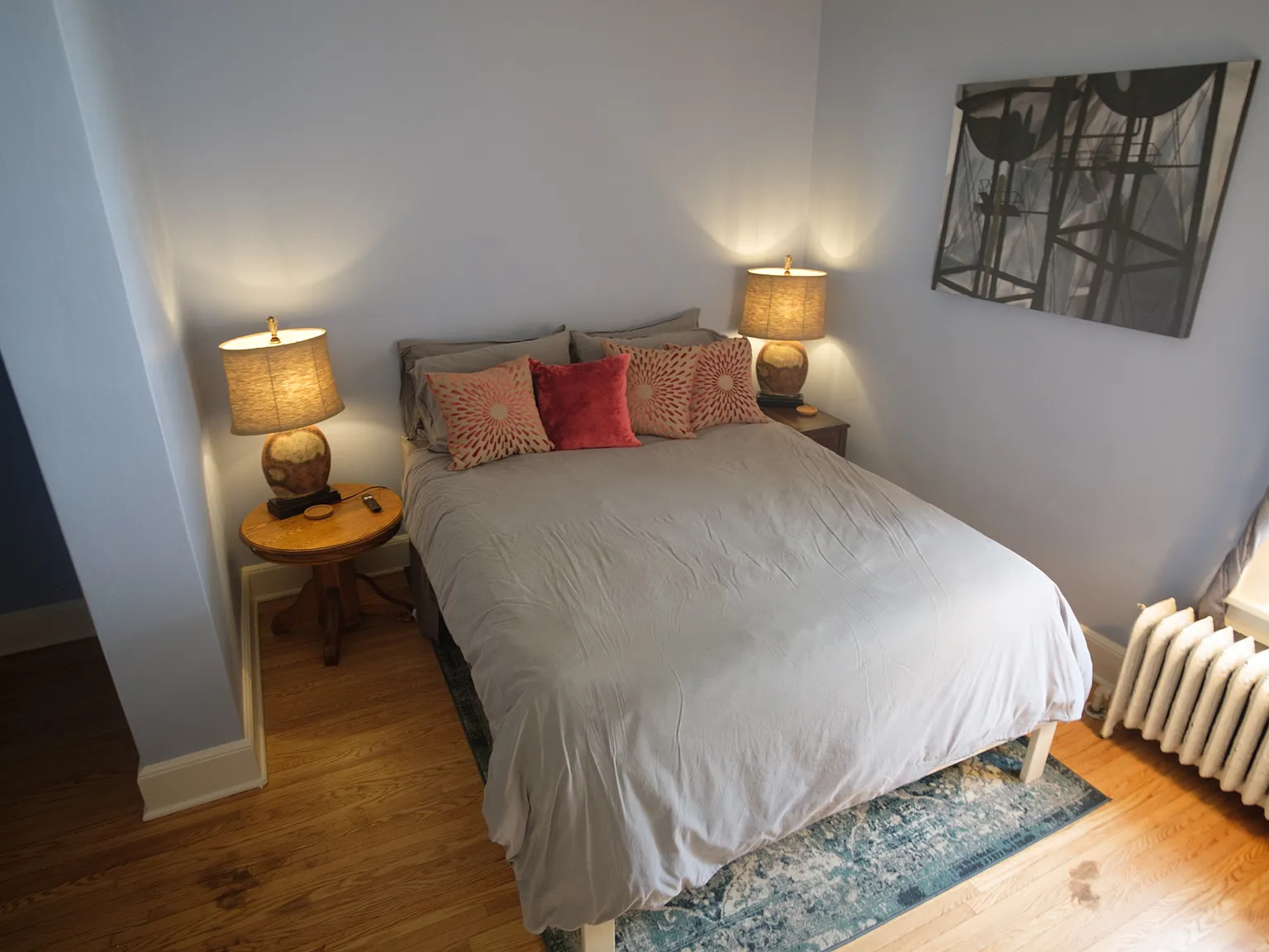 2 bed, 1000 sqft, $2,200 — Photo 4