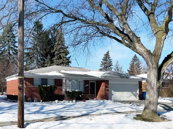 26405 Eureka Dr, Warren, MI 48091