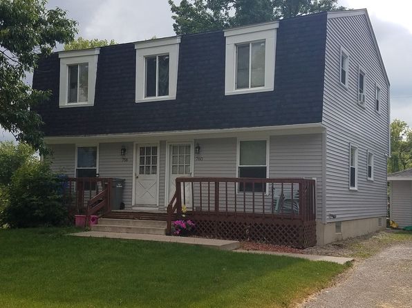 758-760 Nelson Ln