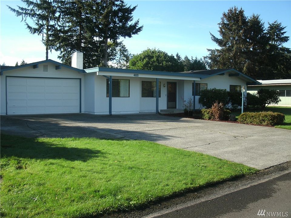 1st image of 4021 15th Ct NE