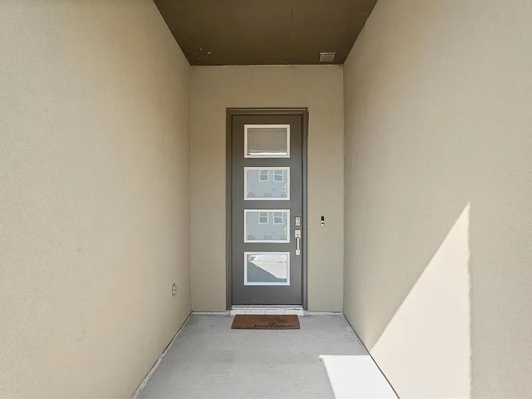 14334 Winema View Ln — Photo 48