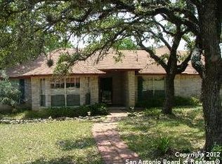 101 S Hill Top Dr, Boerne, TX 78006