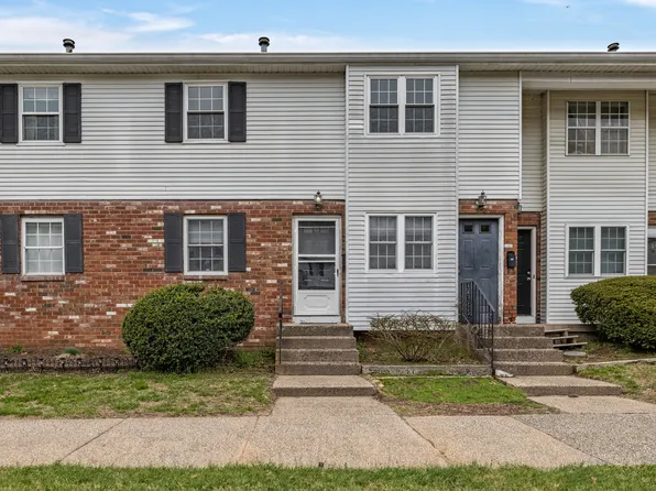 5 Georgetown #G, Enfield, CT 06082