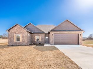 15 Marthas Field Dr, Greenbrier, AR 72058