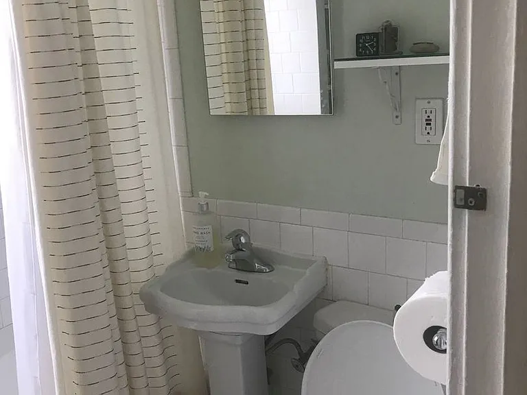 1906 W Waveland Ave #1R — Photo 20
