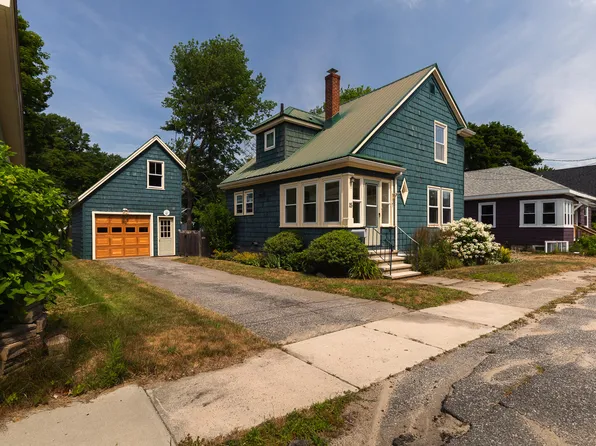 15 Stone Drive, South Portland, ME 04106