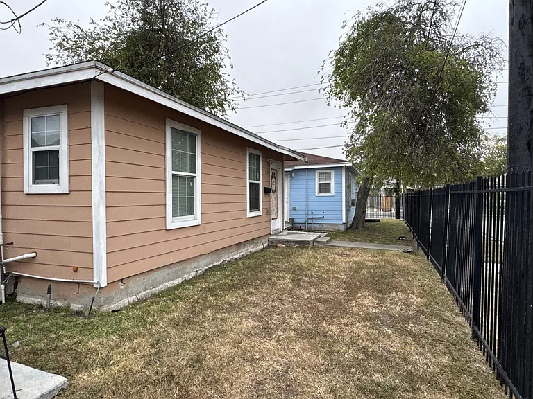 1603 Caldwell St — Photo 17