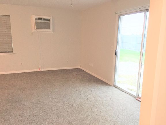 5th image of 1801 Eden Ln