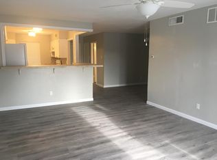 4046 Ridglea Country Club Dr APT 1203, Benbrook, TX 76126
