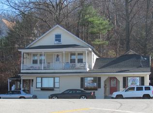 353 School St, Putnam, CT 06260