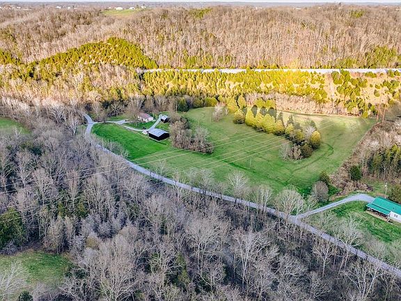 3rd image of 1747 Holts Creek Rd #1