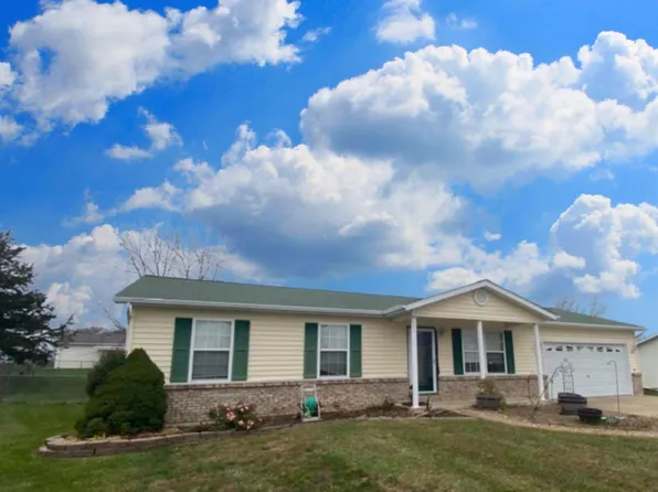 28 Rawhide Ct, Warrenton, MO 63383
