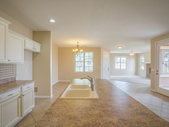 4th image of 13339 N 151st Dr