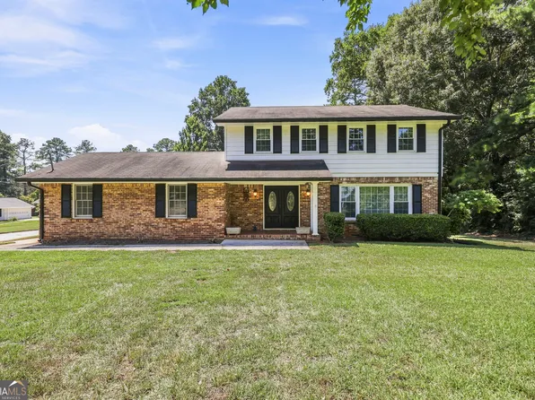 1741 Beauregard Dr SW, Lilburn, GA 30047