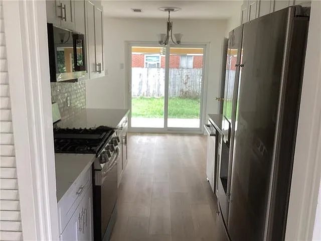 2160 Esplanade Pl — Photo 4