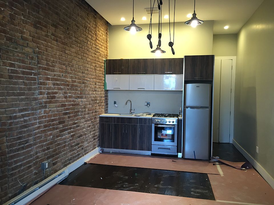 1st image of 600 Rogers Ave APT 1B