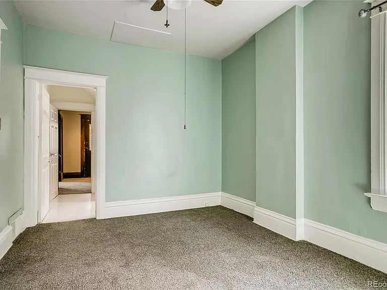 83 W Maple Ave — Photo 11
