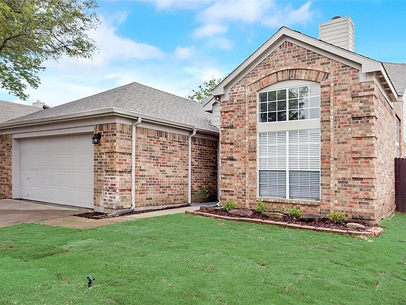 4th image of 2521 Stone Bridge Dr
