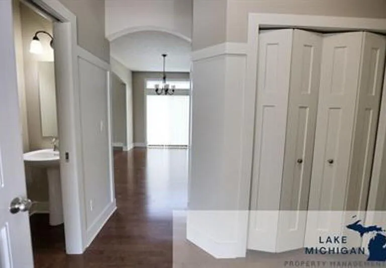 8965 Plantation Dr — Photo 10